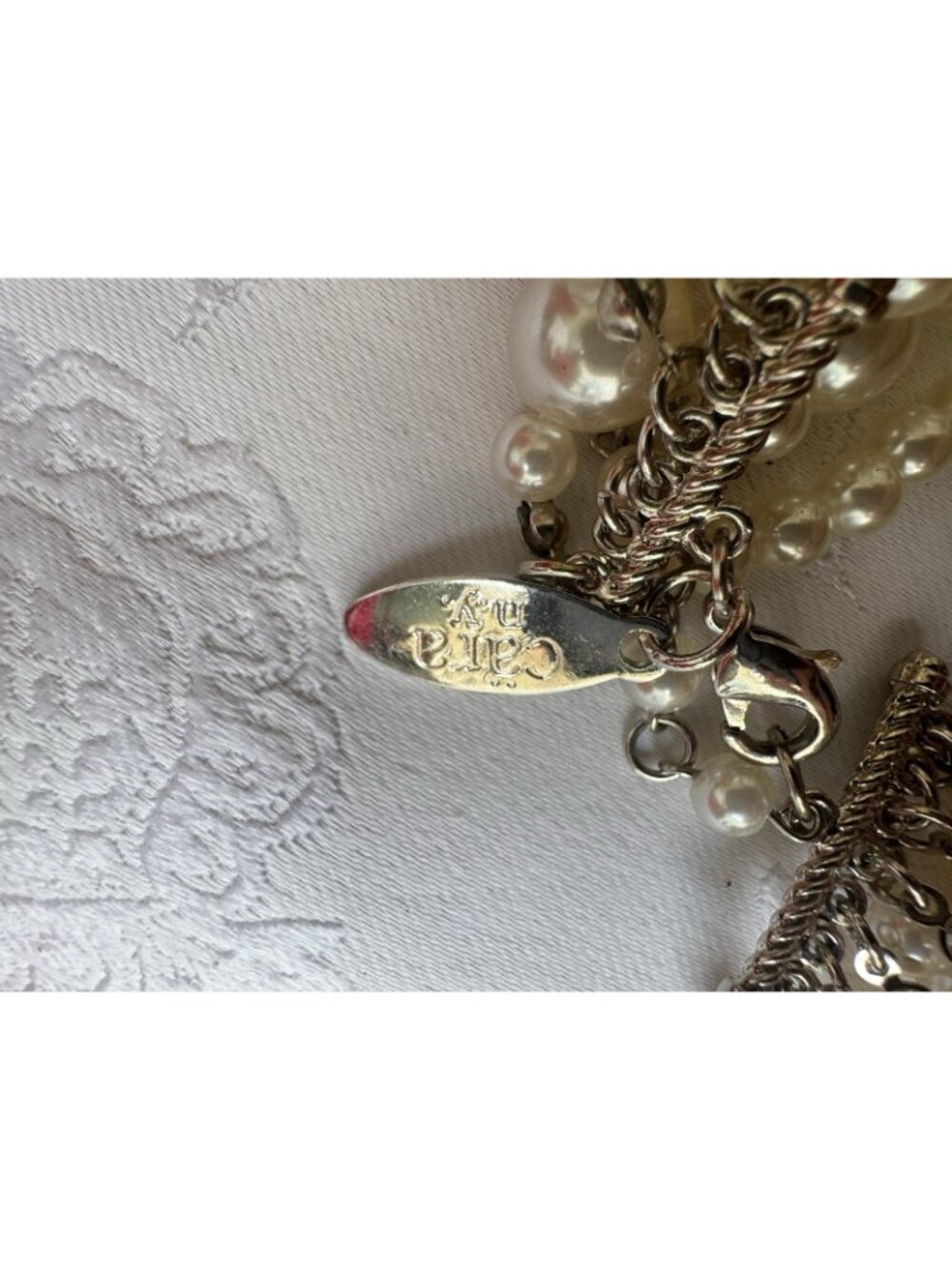 Nordstrom Cara NY Chunky Faux Pearl Layered Necklace Statement Vintage Style NEW - Picture 4 of 5